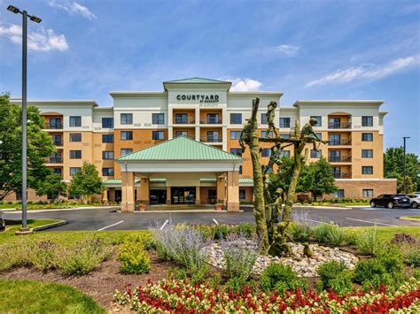 hotel near picc|hotels near langhorne pa sesame.